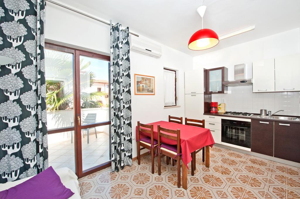 Apartments Alluro Rovinj Room photo